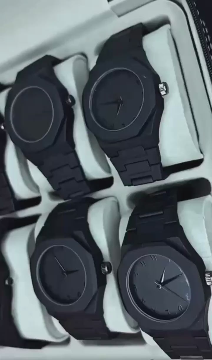 Full Black Aura Quartz Watch